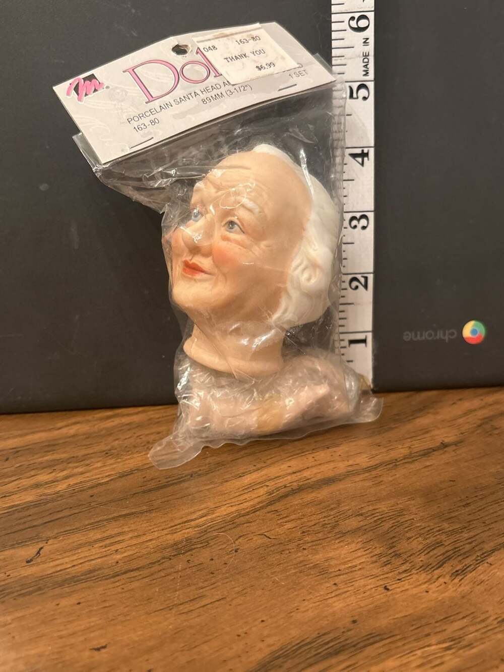 Mangelsen's Porcelain Santa Head And Hands 89Mm 3-1/2 Inch